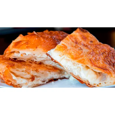 Burek Sa Sirom-Roman