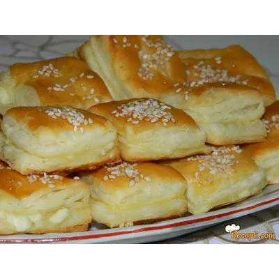 Lisnato Pecivo Sa Sirom 90 g