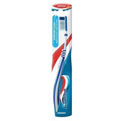 Četkica Zub Clean Con Med Aquafresh