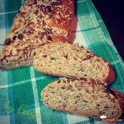 Integralni Hleb Sa Semenkama Mlinpek 500 g