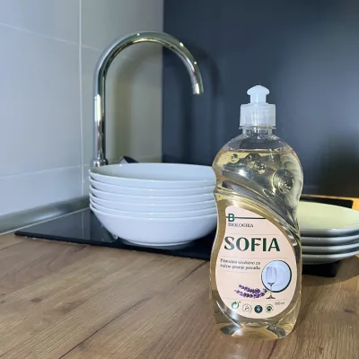 Sredstvo Za Pranje Sudova Peri, Razne Vrste 1,3 L