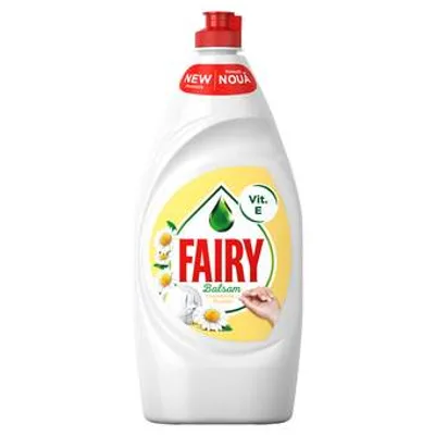 Fairy Deterdžent Za Pranje Posuđa Kamilica I Vitamin 900 ml
